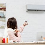 在宅勤務で暖房を「24時間つけっぱなし」です…「電気代」はいくらになりますか？ 節約する方法も教えてください