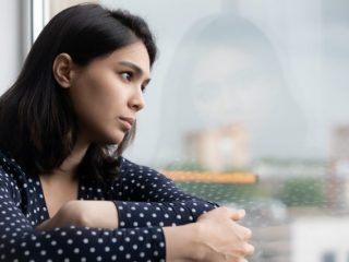 生活に困っているあの人に教えたい。「自立相談支援事業」とは？