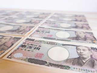 宝くじで「1億円」以上の高額当選！ 税金はかかるの？ スポーツくじや馬券のケースも併せて解説！