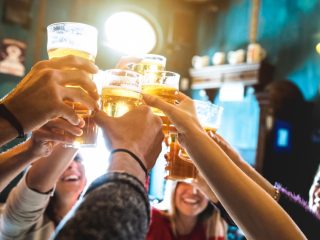 金はないけど、たくさん飲みたい！ 「せんべろ」するなら、どの駅がおすすめ？