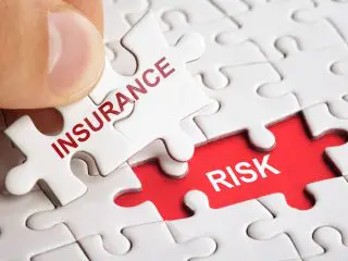 積立利率変動型終身保険や変額終身保険とはどんな保険？ 加入に向いている人とメリット・注意点は？