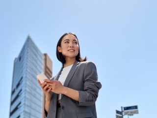 国民年金保険料を学生納付特例制度で猶予されていました。4月から社会人になりましたが追納したほうがいいのでしょうか？