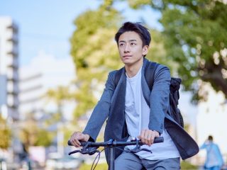 「車」「バイク」「自転車」8km程度の通勤にはどれがおすすめ？ メリット・デメリットを確認