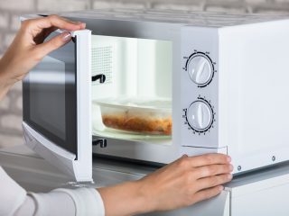 「100均」で1人暮らしを「コスパ良く」スタート！ おすすめグッズ5選を確認