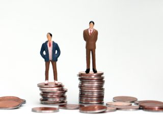 中小企業をひとくくりにするのは間違い？ 中企業と小企業の賃金格差とは？