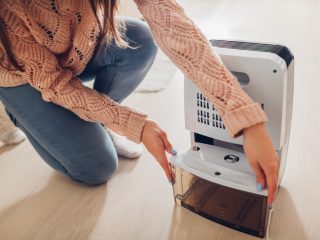 除湿機を活用して梅雨の部屋干しを快適に！選び方のポイントとおすすめ製品3選