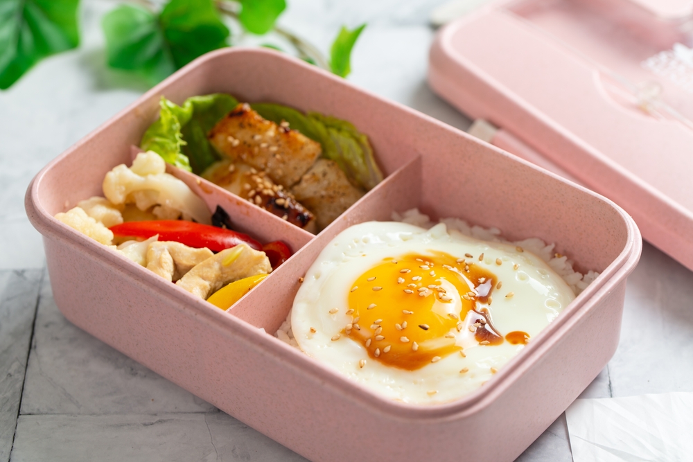 「コンビニランチ」と「手作り弁当」、1ヶ月の昼食代はどれだけ違う？