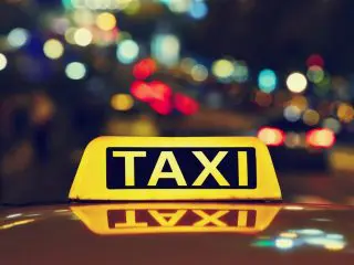 【怪談】タクシーの乗客が突然消えたら運転手はどれだけ損をする？