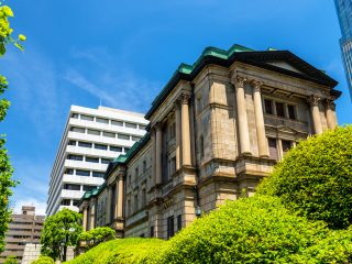 日銀の総裁が変わると何が起こるの？ 総裁が変わることで考えられる個人の生活への影響とは？