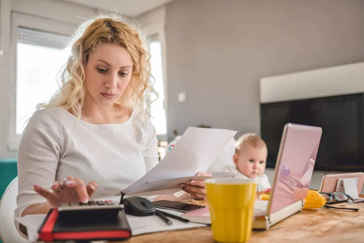 ひとり親世帯の母の就業状況、正社員は5割以下にとどまる。「ひとり親控除」の適用を受けるには？