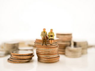 退職金は「1200万」ですが、平均より低いでしょうか？ 受け取れるだけありがたいとは思いますが…