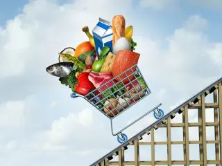 「野菜」が高くて買えません…「手取り18万」で健康的な食生活を送るにはどうすればいいですか？