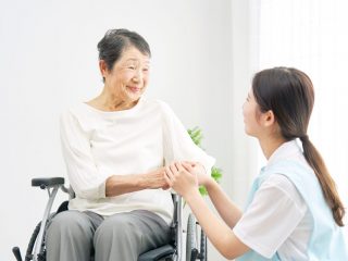 【公的介護保険】介護医療院って何？ 特養や老健との違いは？ 料金やサービス内容は？