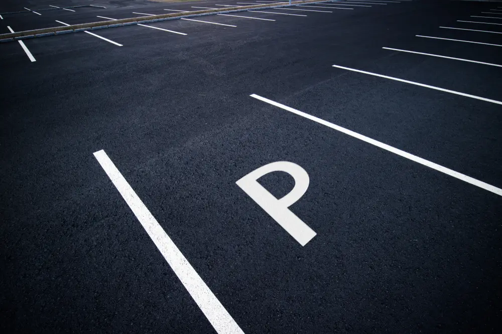 駐車場も空き部屋も使わないときはシェアして収益化！普段は使用しないもので副収入を得る方法