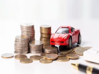 年収350万円で新車の選択肢は「軽自動車」のみ？ 趣味車デビューする方法は？