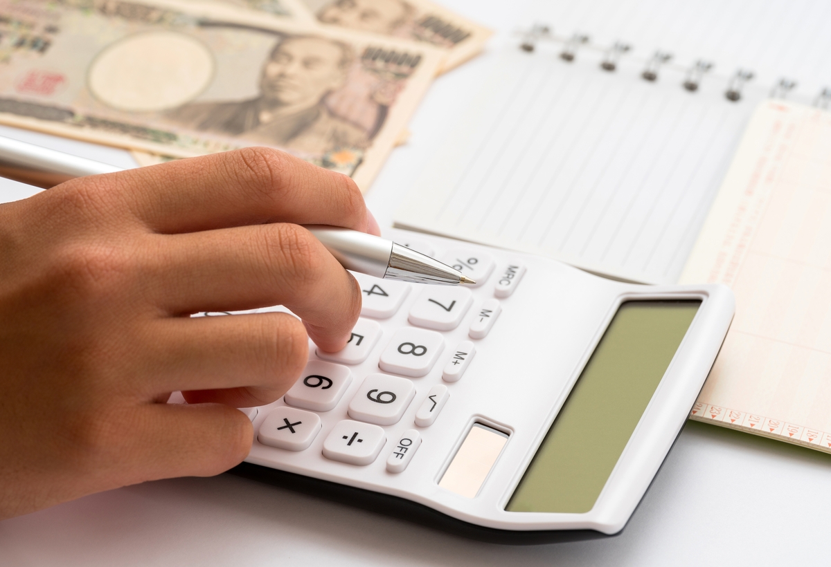 理想と現実】手取りの何割「貯蓄」に回すのが理想的？確実に実践するには|ファイナンシャルフィールド|﻿貯金