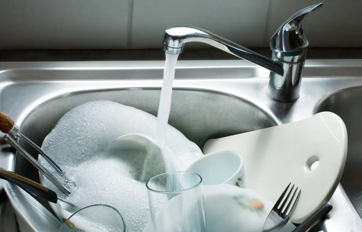 お風呂・トイレ・洗い物…1回あたりの「水道代」は？節約するならどこ？