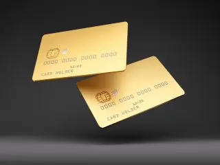 【憧れのゴールドカード】年収200万円のわたしでも作れますか？