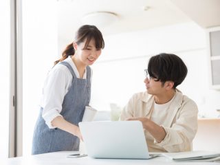 「年収400万円」の夫が退職しました。会社員である私の扶養に入ることはできますか？