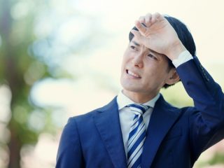 暑くて毎日「冷タオル」を巻いて出勤していますが、財布が痛いです。どうすれば節約できますか？