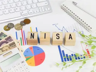 2024年からの新NISAは手続きが必要なの？ これまでのNISAはどうなるの？