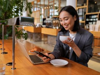 ついついカフェで長居して気まずい…そんな時におすすめのおかわりサービス