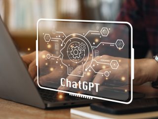 「ChatGPT」を使って副業で稼げる!?気になるChatGPTの活用方法