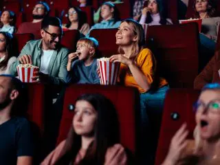 「お母さん！ 映画館に行きたい」子どもとお得に映画を観よう！