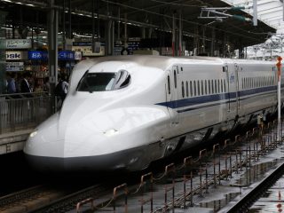 新幹線代が「半額以下」に!? 電車の利用・駅ナカ・駅ビルで貯まるJRの「高還元率ポイント」について解説