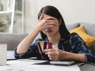 クレジットカードの請求額が高くて払えない…どうしたらいいですか？