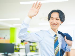 毎日「定時退社」する同僚に腹が立ちます。固定残業代の分を働かなくてもいいんですか？