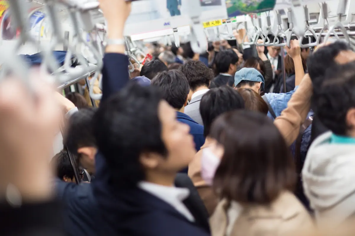 会社が「フル出社」になりました。正直通勤時間に給与を請求したいくらいなのですが可能でしょうか？