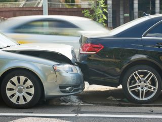 任意保険未加入の車と事故に遭ったらと不安です… そのときの補償はどうなりますか？