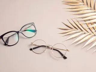 メガネとソフトコンタクトレンズはどちらのほうがコスパがいい？ メリット・デメリットも！