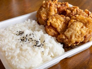 【ほっかほっか亭】「Z世代」VS「団塊世代」それぞれに人気のメニューは？「のり弁当」は世代を問わず人気という結果に！