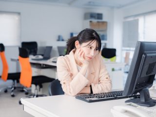 毎月「残業40時間」で手取り20万円…これって少なくないですか？社会人2年目ですが転職を考えています