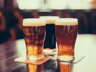 酒税法改正でビール等の値段はどうなる？ 毎日ビールから発泡酒に変えたらどのくらい節約できる？