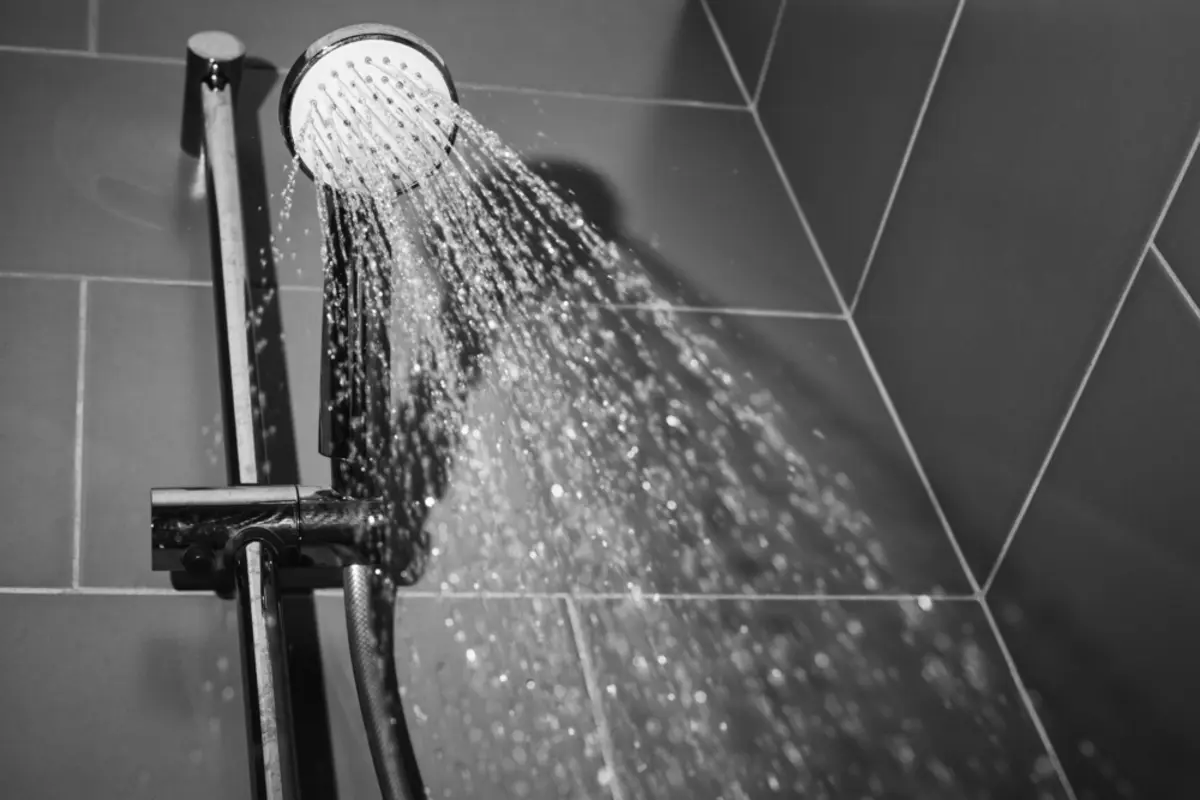 使わないと損!?節水シャワーヘッドで年間いくら水道料を節約できる？