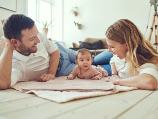 子どもが生まれたらお金がかかると思います。0歳～3歳でどのくらいの額が必要になるのでしょうか？