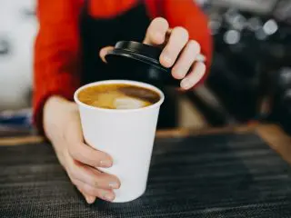 コーヒーを毎日飲みたい！「ドリップ」と「インスタント」でどのくらい価格は変わる？