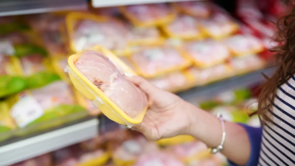 鶏肉の「胸肉」vs「もも肉」！1ヶ月でどれくらい値段が変わる？