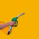 「ガソリン補助制度」は令和5年12月末で終了！ガソリン代を節約するためにすべきこととは？