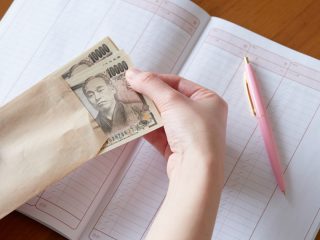 一時的にシフトが増え、今年のパート収入が130万円を超えそう。扶養内のままでいられる？