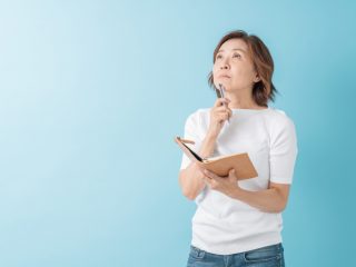 年金を「月20万円」受け取りたい！ 60歳で定年後すぐに受け取るとどのくらい減る？ 退職金で生活費を補てんするべき？