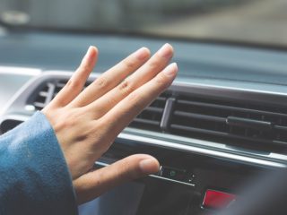 車の「暖房」はガソリン代にどう響く!? 暖房を使って燃費を「悪化させない」ためのポイントは？