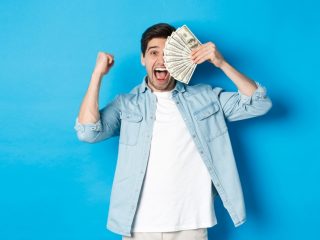 UFOを撮影したら「1億円」!?「河童」「ツチノコ」などを捕獲したらいくらもらえる？ 賞金について解説