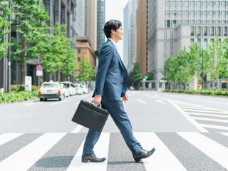 「一駅分歩く」を1ヶ月続けたら、いくら節約できて、どれほどの運動量になる？