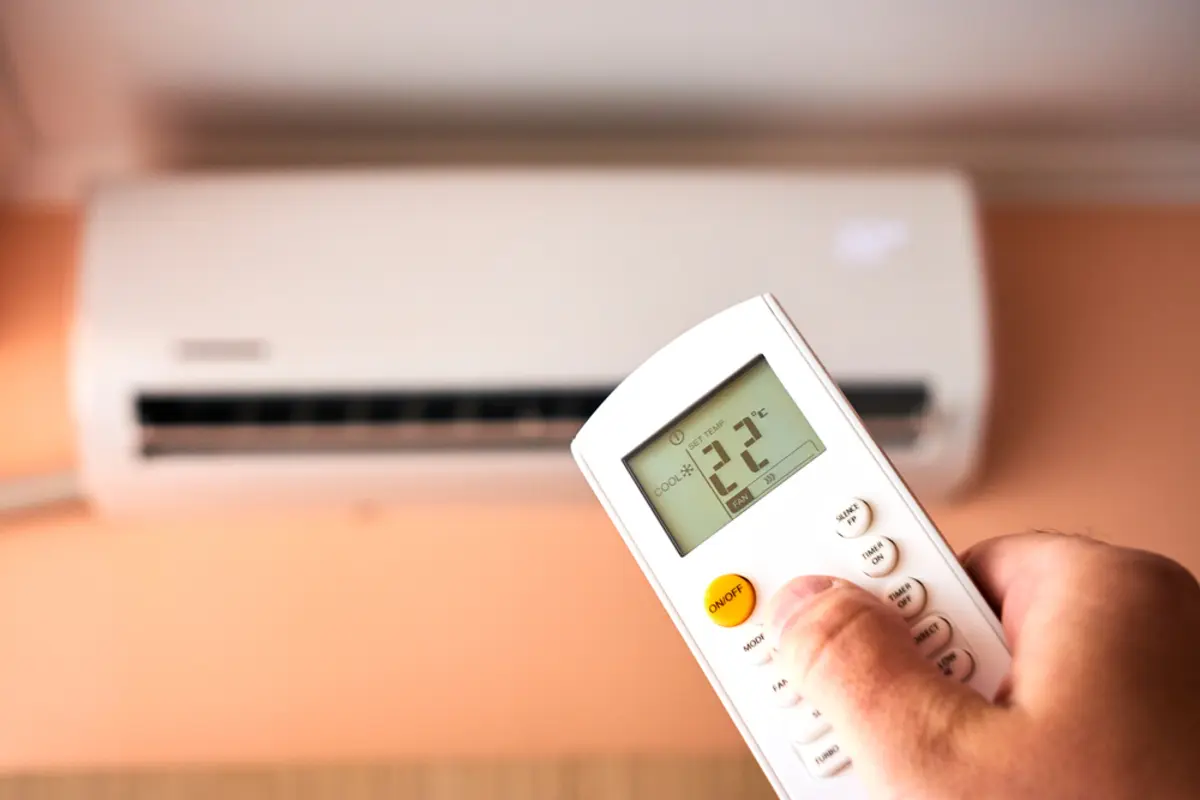 冬の「電気代」は夏の約1.7倍⁉ 24時間「暖房」と「冷房」をつけた場合の電気代を比較！