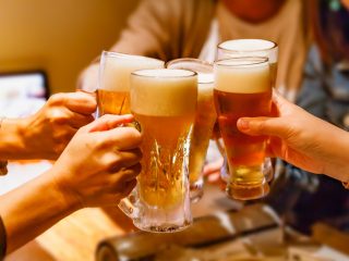 サラリーマンといえば飲み会！ みんな月にいくらくらい使っているの？