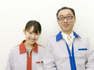 友人が「コンビニ」のオーナーになってから付き合いが悪いです。コンビニのオーナーは「ブラック」なんですか？